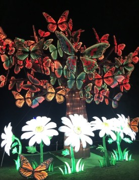 Moonlight Forest Magical Lantern Art Festival at Los Angeles Arboretum