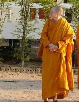 Abbess Bhikkhuni Lee