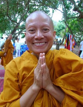 Newly ordained Nun Sakyananda
