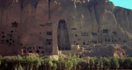 位於阿富汗巴米揚的世界上最高的佛像(175呎)，已在2001年被塔里班伊斯蘭武裝摧毀。
