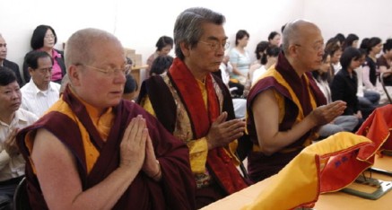 Rinpoches Zhaxi Zhuoma, H.E. Ciren Jiacuo Luosongzan, and Losang Jyatso at Dharma Assembly held in Monterey Park for victims of Hurricane Katrina.