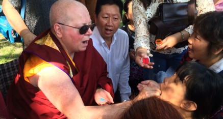 Disciples received Vajra-Bodhi Pills after the ceremony was over.