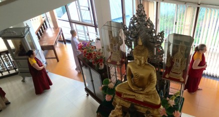 Gesang Suolang Rinpoche leads the group in walking meditation.